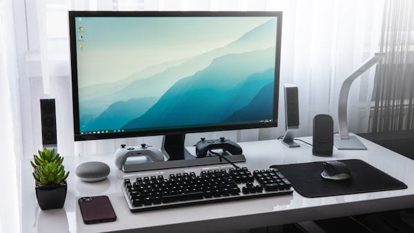Desktop-uri si Calculatoare